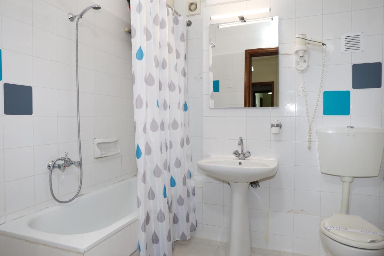 Giotis Apartment *